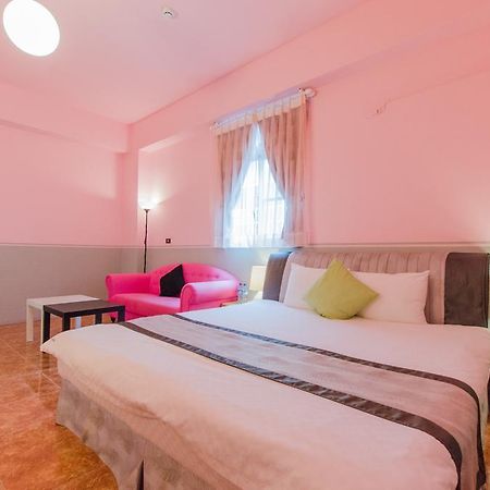 Ferienwohnung Mary 18 T'ai-tung Exterior foto